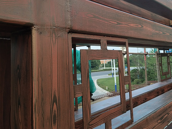 剛管廊架仿木紋漆施工效果